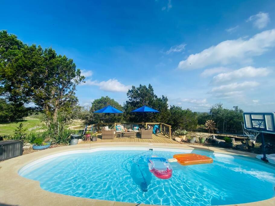 Cottage With Hot Tub And Pool Bandera, Tx. Экстерьер фото